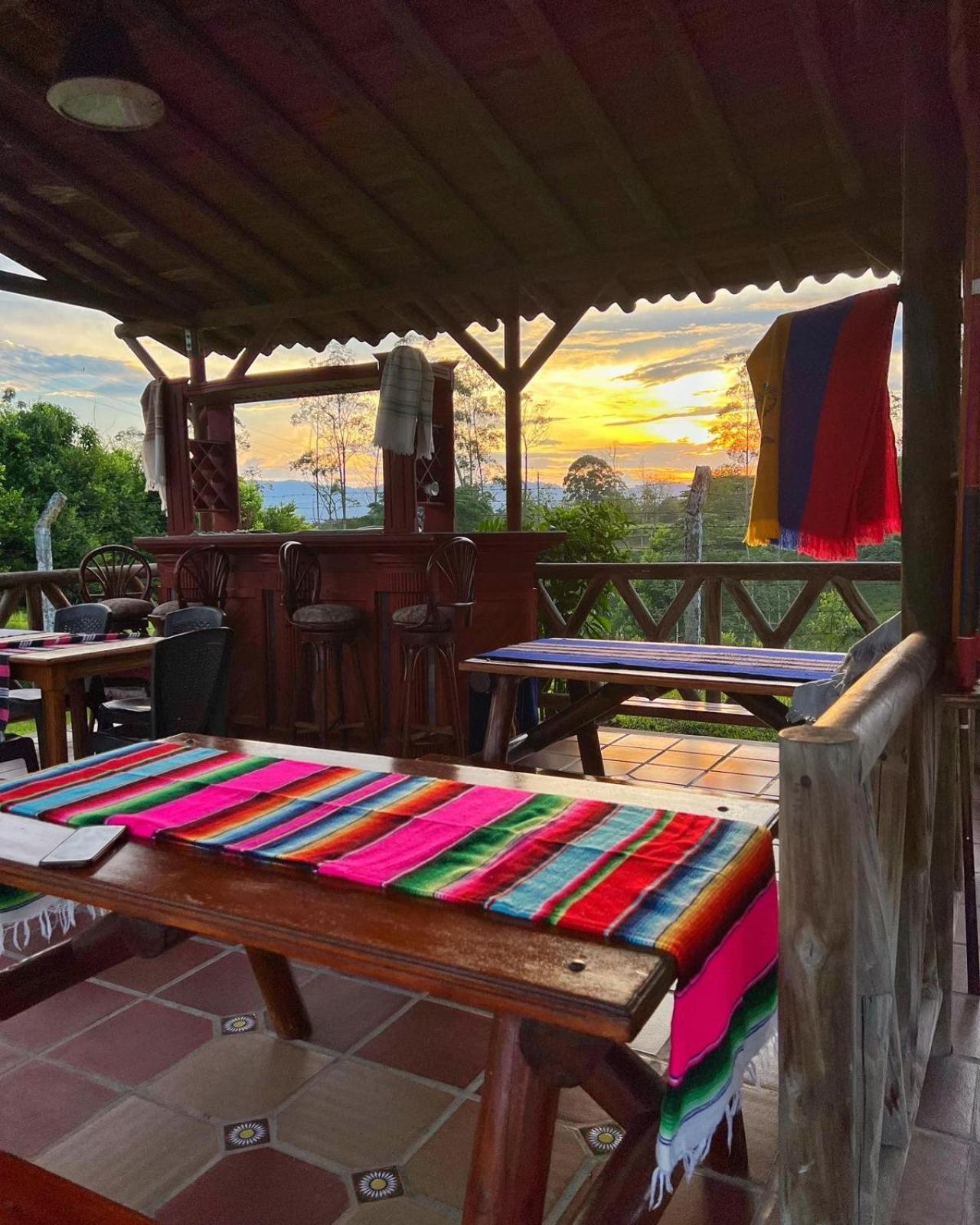 Hotel Casa Lemar Quimbaya Zewnętrze zdjęcie